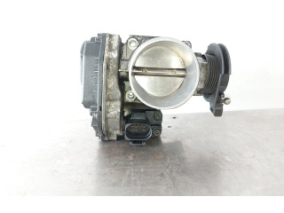 Дроссельная заслонка 058133063M   Audi A4 S4 B5 8D