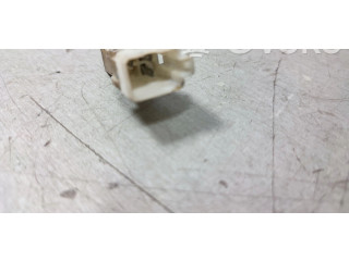 Зеркало электрическое Mazda 626 1988 - 1991 года