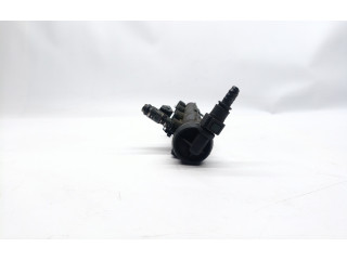 Топливная рампа 8200166875, 8200001963 Renault Clio II