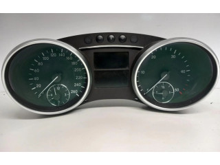 Панель приборов A1645400711 Mercedes-Benz ML W164