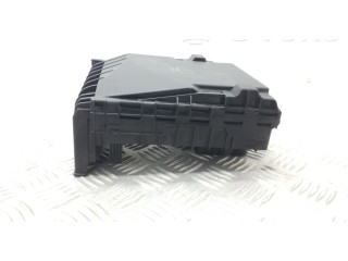 Pojistková skříňka 1K0937125B, 1K0937132F Volkswagen Scirocco 2008