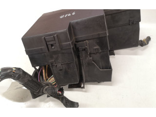 Блок предохранителей 2R8T14A075, 2R8T14A003 Jaguar S-Type