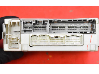 Блок предохранителей 82730-53050, 82730-53050 Lexus IS 220D-250-350