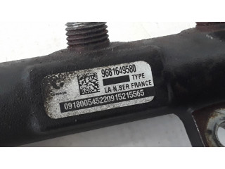 Vstřikovací lišta 9681649580 Volvo C70 pro naftový motor 2.0 D 4204 T