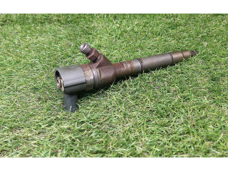 Vstřikovač 338002A900   KIA Soul     