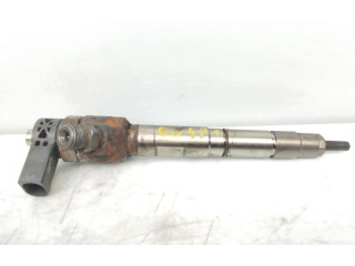 Форсунка 04L130277AC Volkswagen Caddy