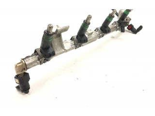 Vstřikovací lišta Mazda 2