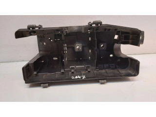 Pojistková skříňka Chevrolet Captiva 2012