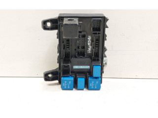 Блок предохранителей 911981C010   Hyundai Getz    