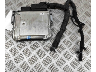 Блок управления двигателя 55259747, 0281017827   Fiat 500L