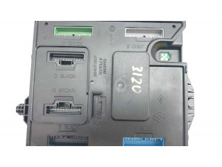 Pojistková skříňka Řídící jednotka BSM 284B15364R Renault Fluence 2011