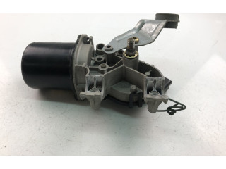 Двигатель стеклоочистителей