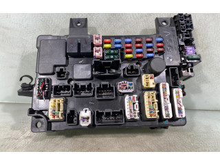 Блок предохранителей 8637a882, 501h12f05 Mitsubishi Outlander