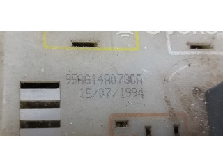 Блок предохранителей 95AG14A073CA Ford Focus