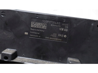 Блок комфорта Skoda Octavia Mk3 (5E)