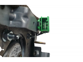 Подушка безопасности водителя 32332168   Volvo S80