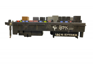 Блок предохранителей  13275883, 13222784   Opel Insignia A    