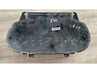 Přístrojová deska Ford Escort 1980 96FB10C956BA