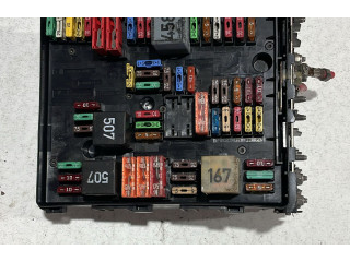 Блок предохранителей 0-1394963-1, 0-1394963-1 Volkswagen Golf Plus