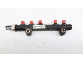 Топливная рампа 31422169   Volvo C30  