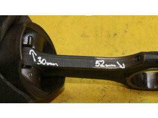 Píst Mercedes-Benz C W203