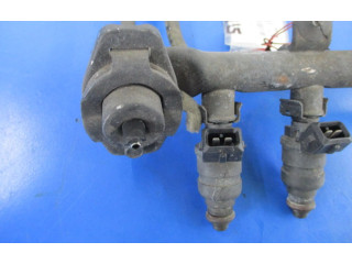 Vstřikovací lišta Skoda Felicia I ---