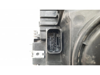 Передняя фара