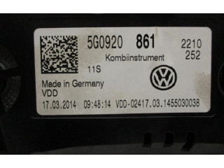 Панель приборов 5G0920861 Volkswagen Golf VII