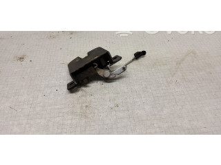 Zámek zadních dveří    Volkswagen Caddy 2008