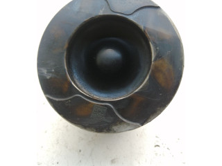 Píst GK206205BA   Ford Transit Custom  pro naftový motor 2.0  