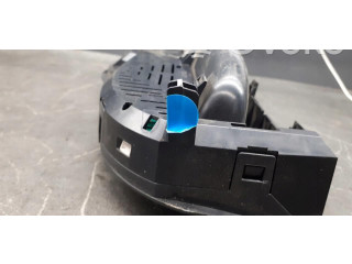 Панель приборов 8200725330   Renault Twingo II       