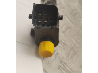 Форсунка 31405404 Volvo S60