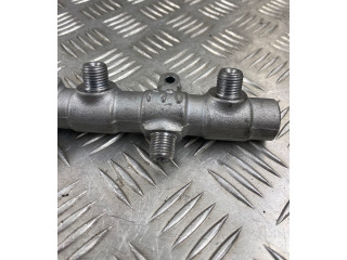 Vstřikovací lišta 059130090EB Audi A8 S8 D5