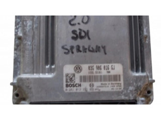 Řídící jednotka 03G906016GJ   Volkswagen Golf V 2003