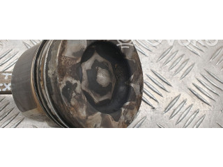  Поршень с шатуном    Skoda Octavia Mk3 (5E)  