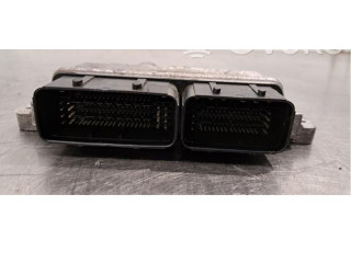 Блок управления двигателя 9818035080   Peugeot Expert