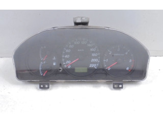 Přístrojová deska Mazda Premacy 2000 WHCB16C, WHCB16C