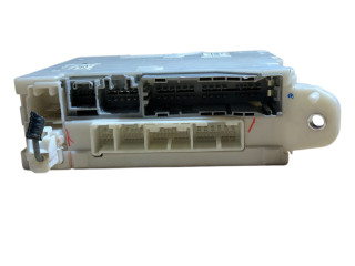 Блок предохранителей 8273053050, 6G250440 Lexus IS 220D-250-350