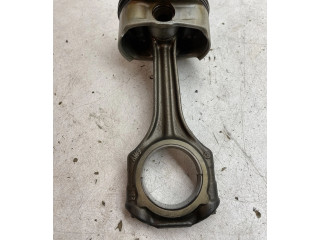 Píst 97L42, R021 Mercedes-Benz SLK R171