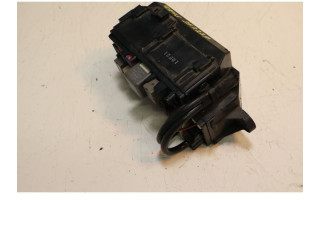 Блок предохранителей Daihatsu Terios