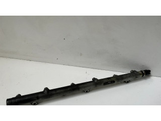 Vstřikovací lišta 0445216002 BMW 5 E39 pro naftový motor 2.5