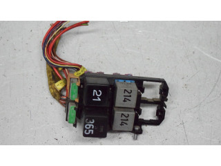   Pojistková skříňka    Audi A8 S8 D2 4D 1996