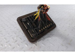 Ящик предохранителей (комплект)    A1235400350, 1235400350   Mercedes-Benz 200 300 W123