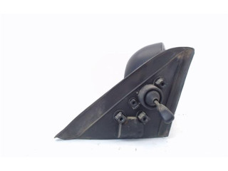 Zpětné zrcátko Nissan Sunny 1986