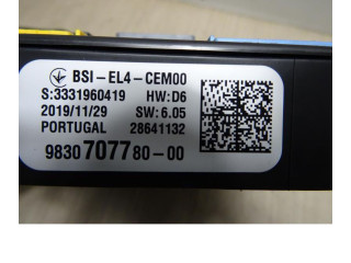 Блок предохранителей     Peugeot 2008 II    