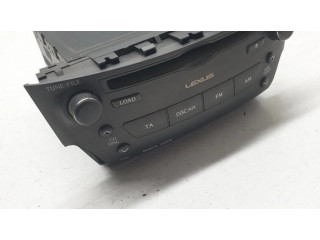 Радио/ проигрыватель CD/DVD / навигация