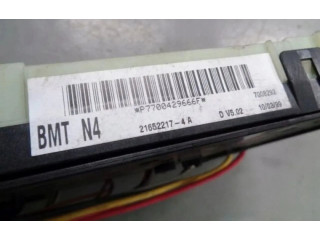 Блок предохранителей Renault Clio II