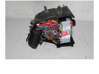 Блок предохранителей    Jeep Renegade    