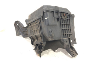 Pojistková skříňka Peugeot 301 2014