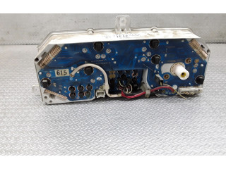 Přístrojová deska  Mitsubishi Pajero 1993 MB832131  